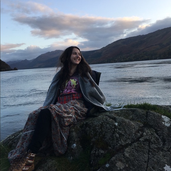 Hi, I’m Charlotte! - Picture 4 of 4